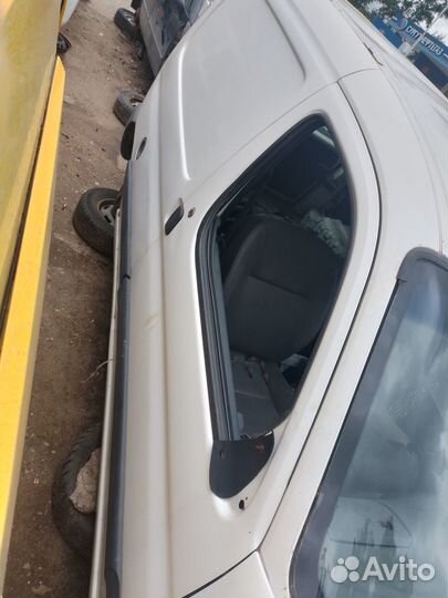 Дверь правая Peugeot Partner M49 M59