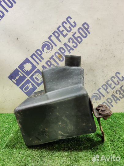 Резонатор воздушного фильтра Kia Spectra седан 1.6