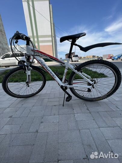 Велосипед горный Forwrad quadro 1.0