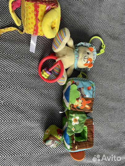 Детские игрушки