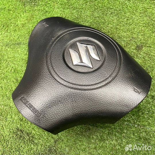 Airbag на руль, подушка безопасности руля Suzuki