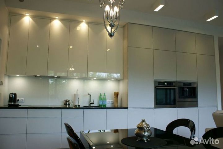 Кухонный гарнитур с антресольным рядом