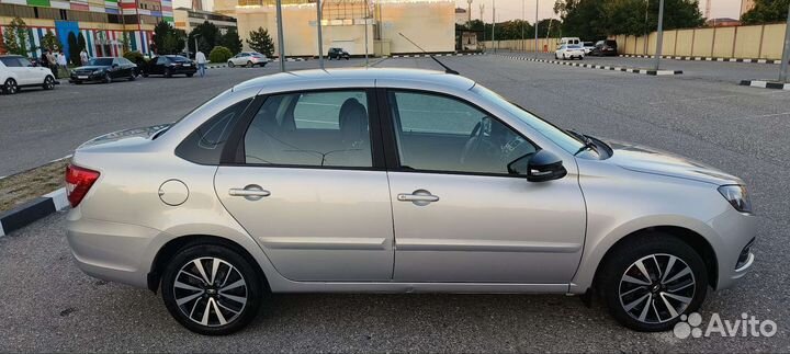 LADA Granta 1.6 AT, 2019, 44 000 км