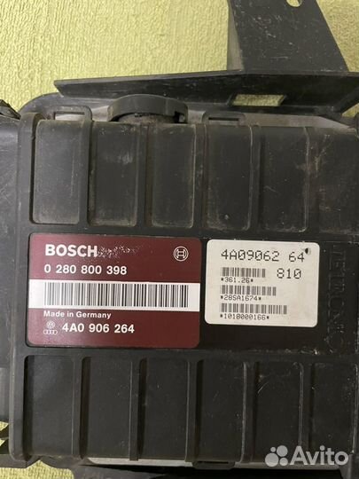 Блок управления двигателем эбу Ауди 80 б4 2.3