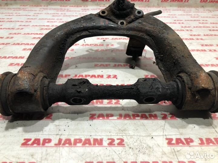 Рычаг подвески верхний передний правый Mitsubishi