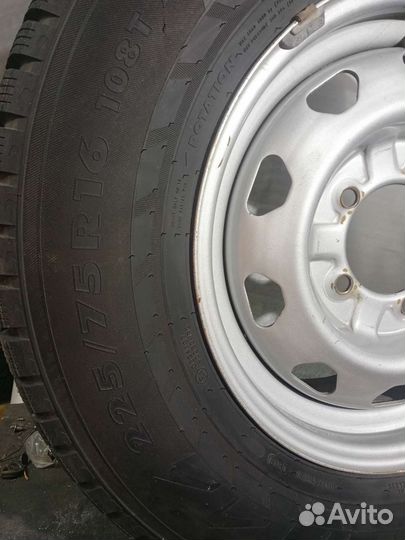Nokian Tyres Nordman 7 SUV 225/75 R16