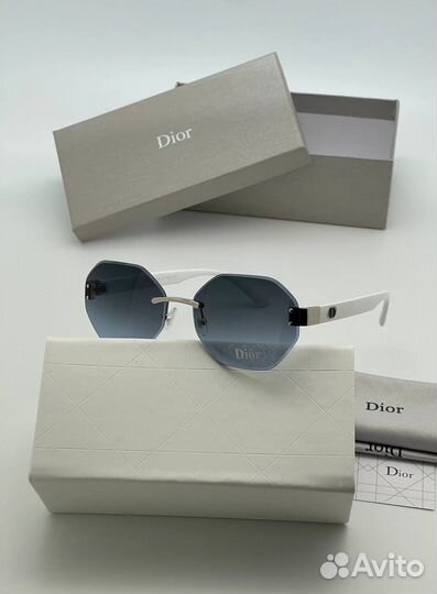 Очки солнцезащитные Dior