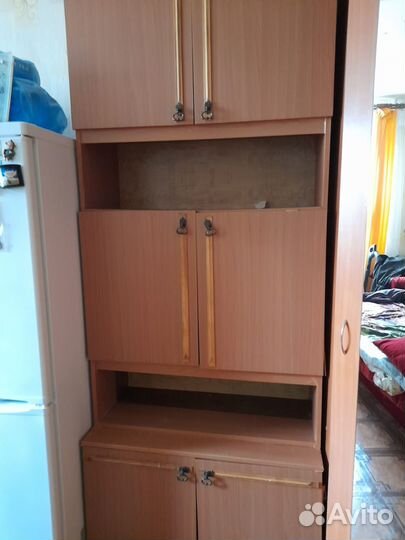 Шкаф
