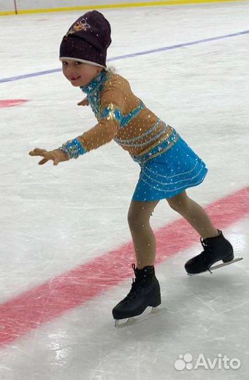 Костюм для фигурного катания для девочки