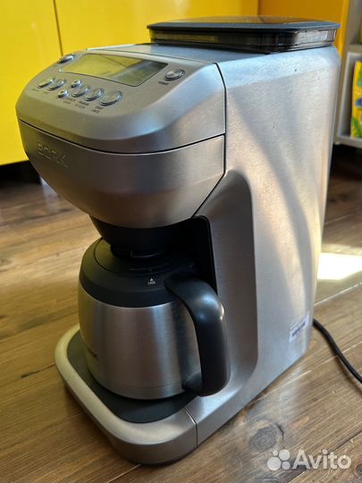 Кофемашина bork c600