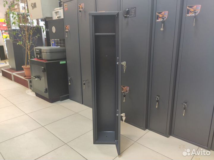 Оружейный сейф 1015