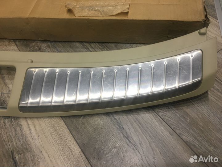 Облицовка багажника Infiniti FX/QX70 с2008