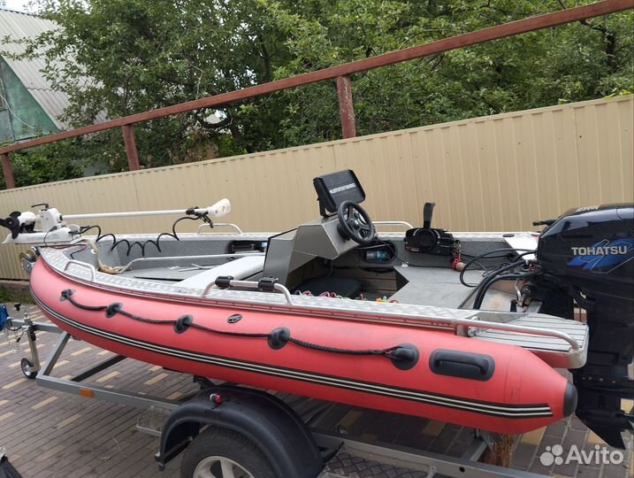 Лодка алюминиевая 