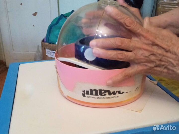 Косметический прибор