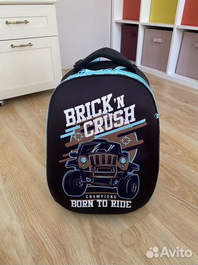 Школьный рюкзак