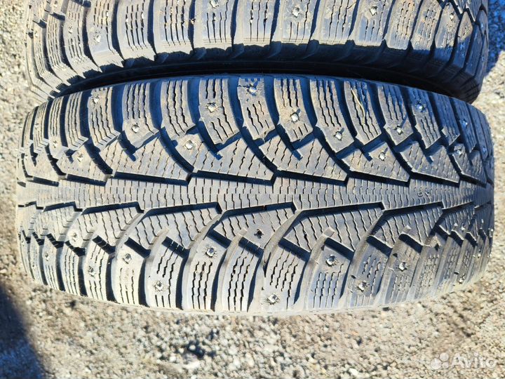 215/65/16 Nokian (5x114.3/66.1)