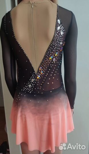 Платье для фигурного катания