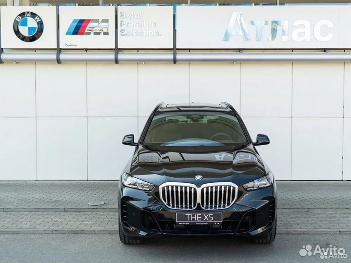 BMW X5 3.0 AT, 2023
