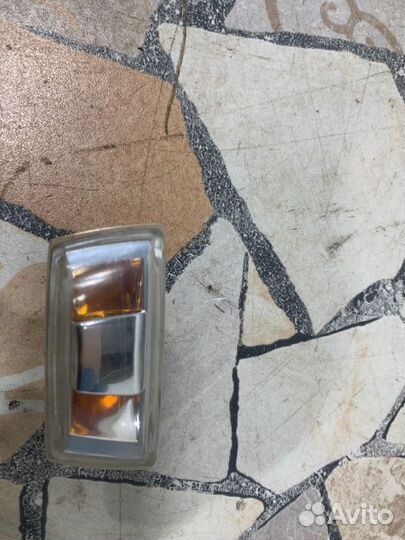 Повторитель поворота в крыло Opel Corsa хэтчбек