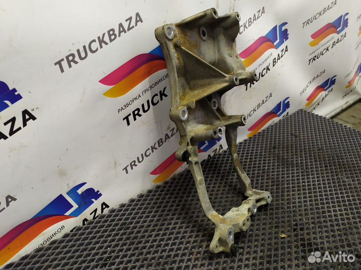 4721550735 Кронштейн крепления генератора