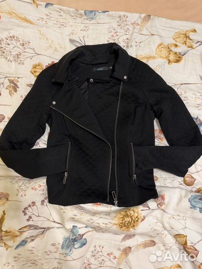 Трикотажная куртка, кофта