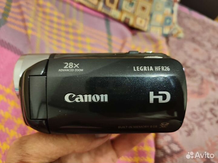 Цифровая видеокамера Canon Legria HF R26