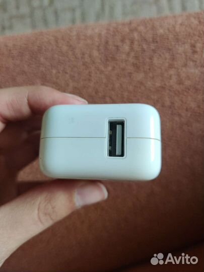 Оригинальный адаптер питания для iPhone 10W