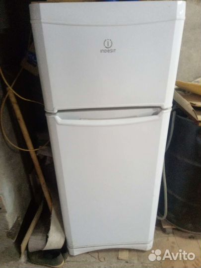 Холодильник бу