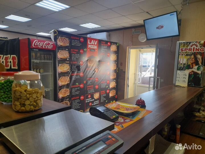 Магазин пива на розлив и пиццы