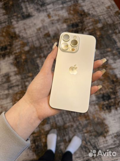 iPhone 15 Pro Max, 256 ГБ