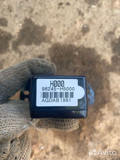 Антенна Hyundai Solaris 2