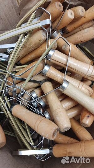 Щетка-скребок для удаления волос, шерсти