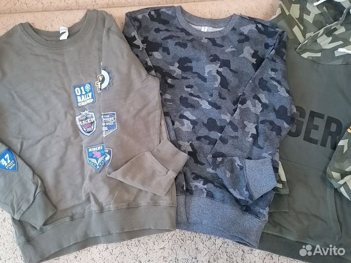 Свитшот для мальчика на рост 134 - 140