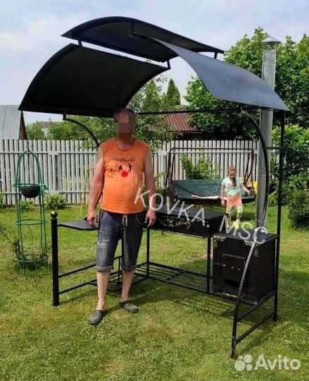 Мангал с крышей