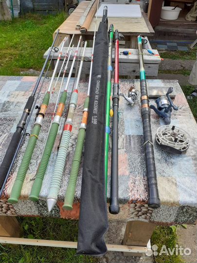 Комплект удочек и спиннингов