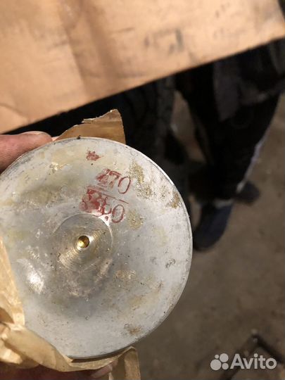 Газ 52 поршня