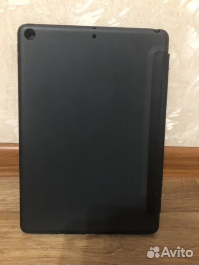 Чехол для iPad 10.2
