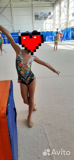 Купальник для художественной гимнастики