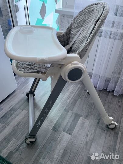 Стульчик для кормления happy baby berny basic new