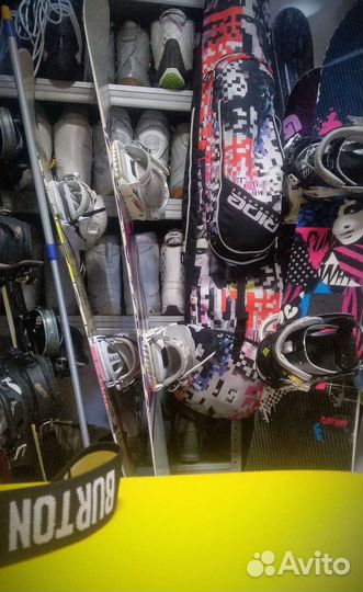 Прокат сноубордов, горных лыж