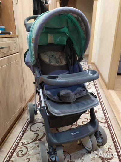 Прогулочная коляска