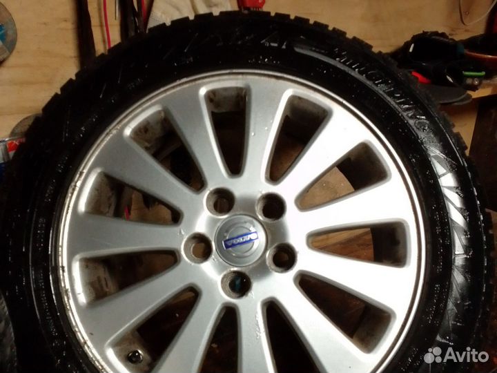 Диски с резиной на вольво