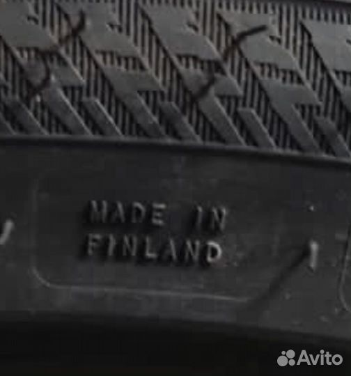 Nokian Tyres Hakkapeliitta 10p 225/40 R18 92