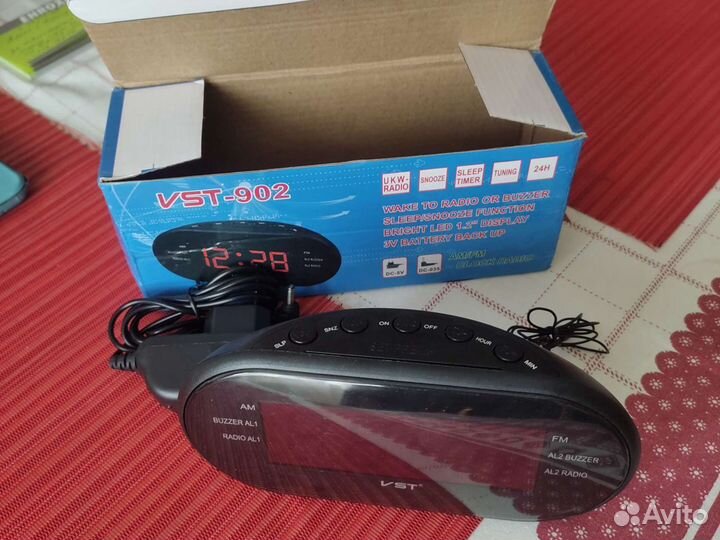 Радиобудильник VST-902 новый