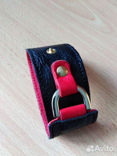 Новый кожаный браслет