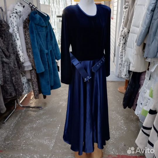 Вечернее платье