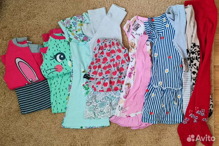 Вещи пакетом на девочку 104-116