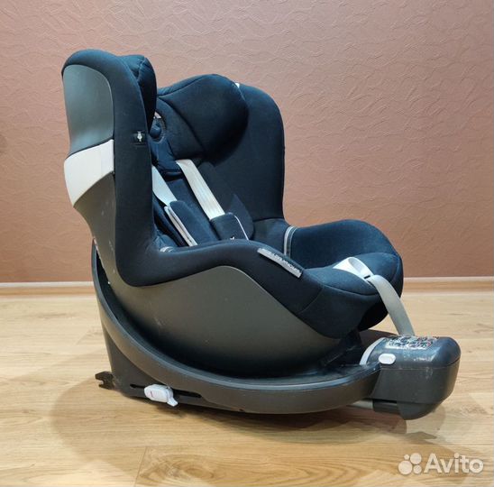 Детское автокресло бу Cybex Sirona M2 i-Size & Bas