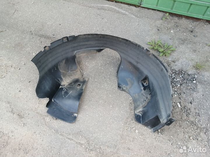 Подкрылок локер передний левый Opel Mokka 2013
