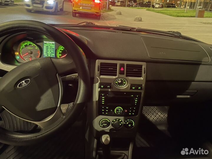 LADA Priora 1.6 МТ, 2013, 163 300 км